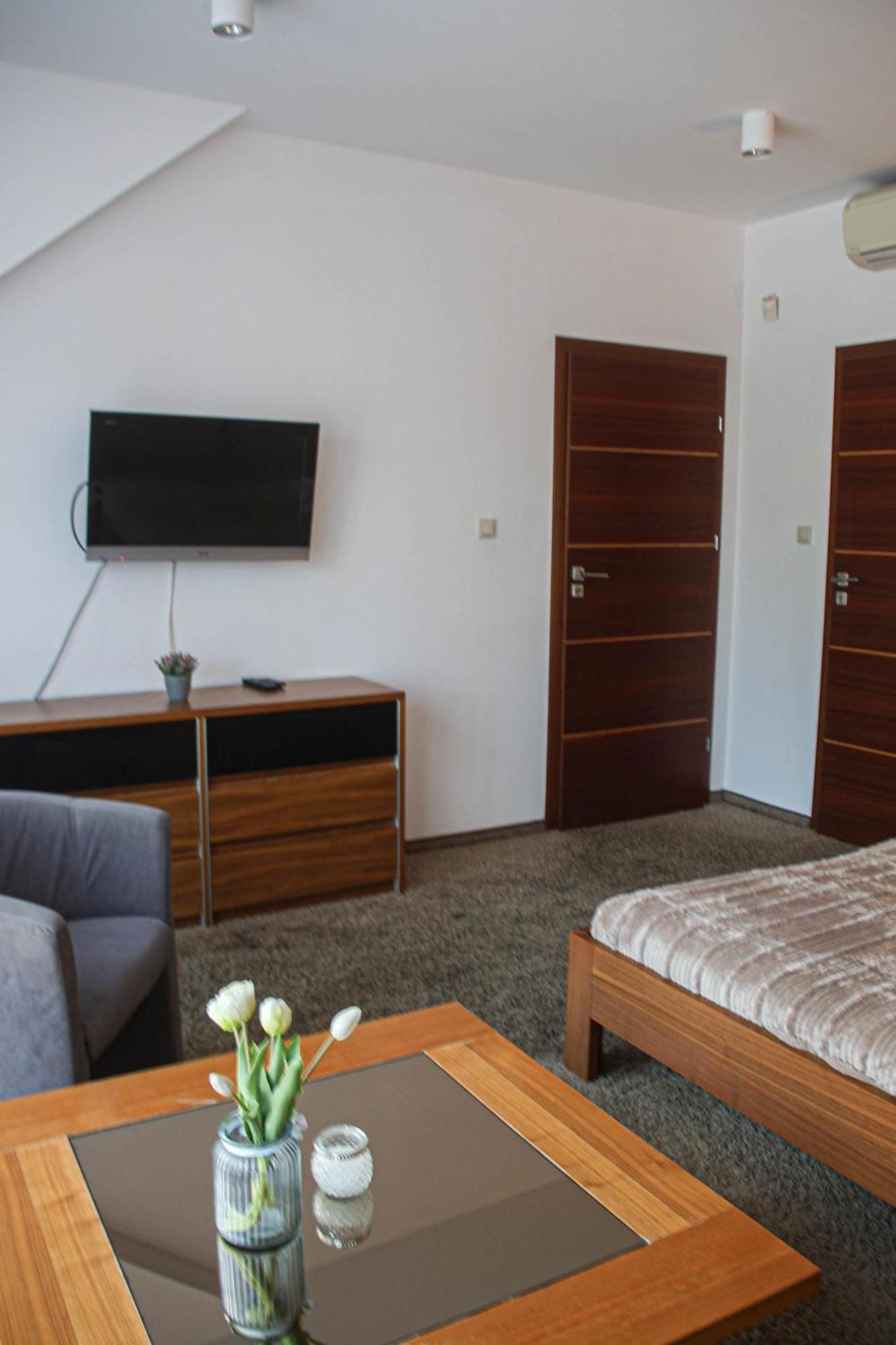 Apartamenty Przy Plazy - Willa For You Поберово Екстериор снимка